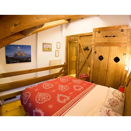 Cristallo & Faloria Suite Apartments Cortina d'Ampezzo Buitenkant foto